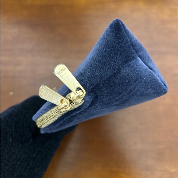 New Dior Beauty cosmetic pouch - Picture 4 of 10